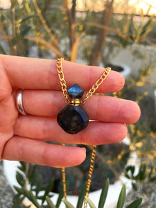 Essential Oils Labradorite Necklace