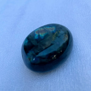 Labradorite Palmstone ~ 1